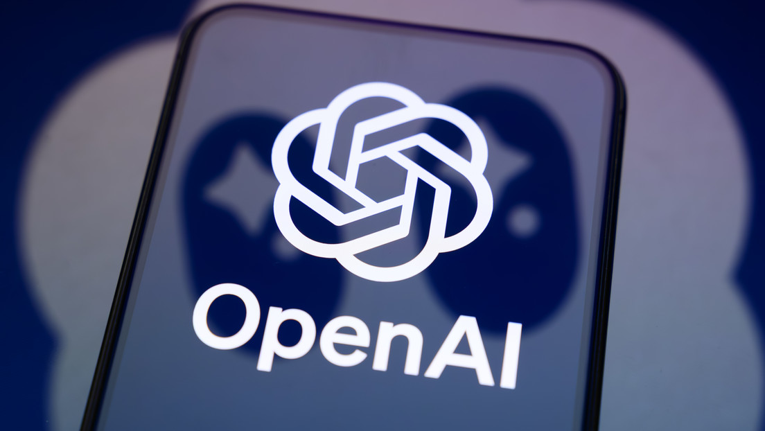 OpenAI pone en pausa indefinida sus planes de lanzar un 'chatbot' de contenido erótico