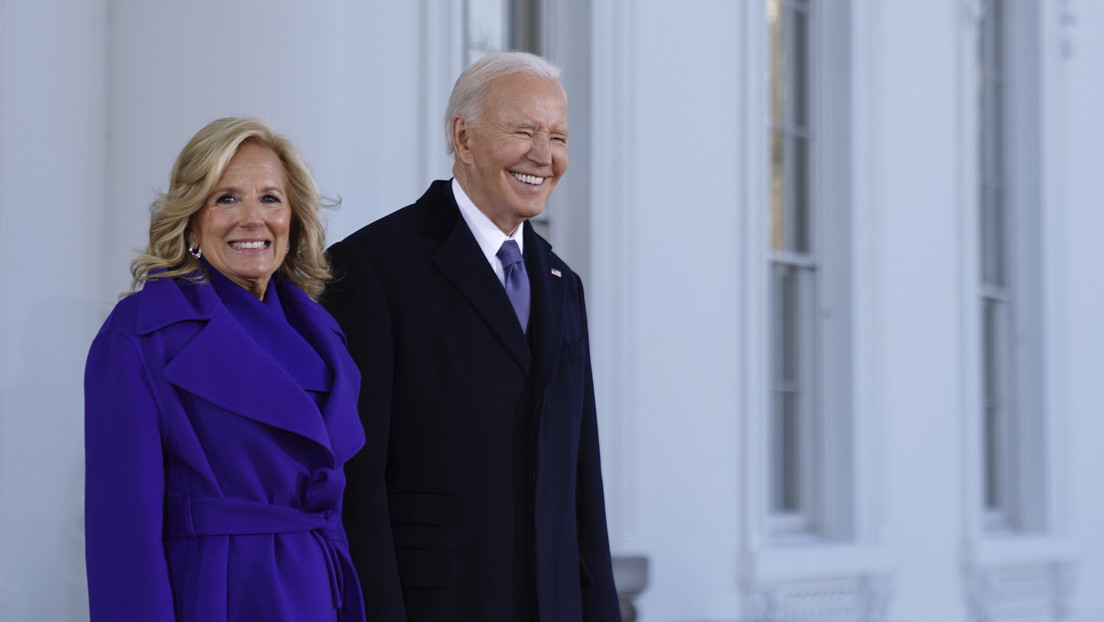 Agente del Servicio Secreto de EE.UU. se dispara mientras escolta a la esposa de Biden