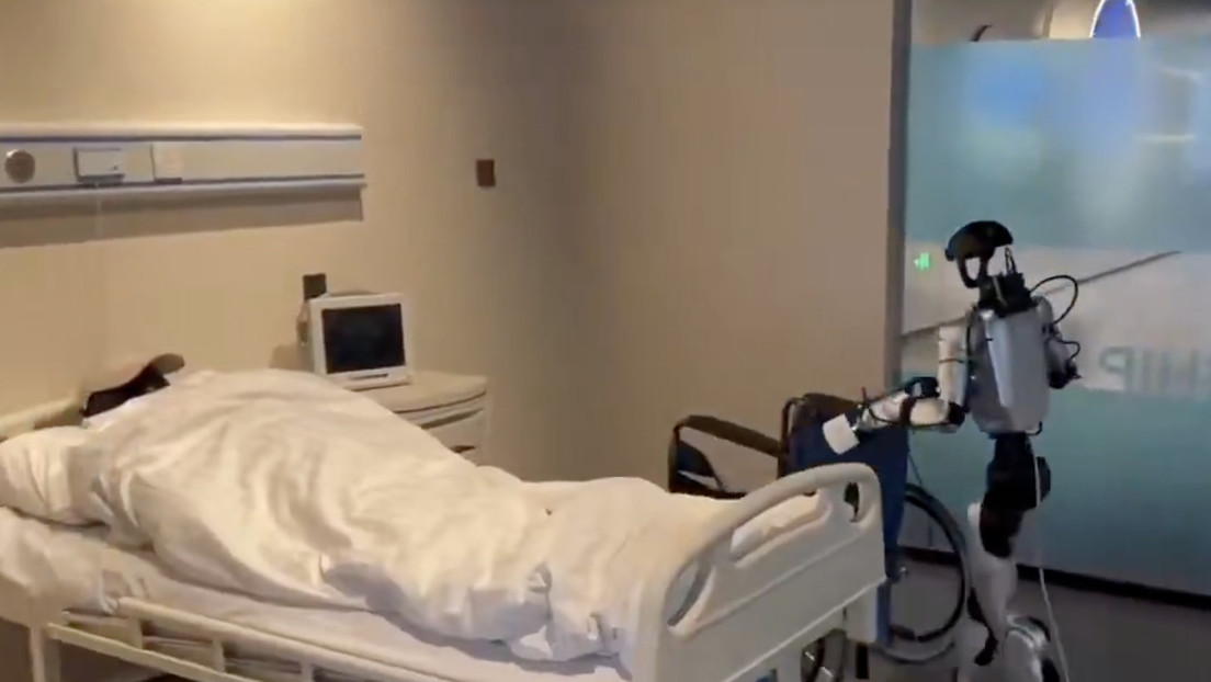 China prepara personal robótico de atención hospitalaria (VIDEO)