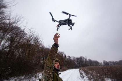 Jefe de gigante militar compara los drones ucranianos con "Lego" y a sus fabricantes con "amas de casa"