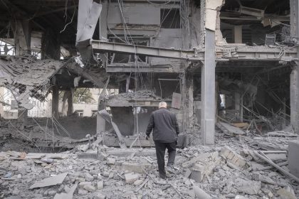 Trump: El Gobierno iraní hará todo lo que queramos o no tendrá país