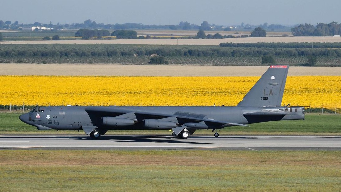 España cierra su espacio aéreo a todos los vuelos relacionados con la operación militar contra Irán