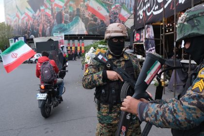 Hegseth asegura que el cambio del "régimen iraní" ha ocurrido