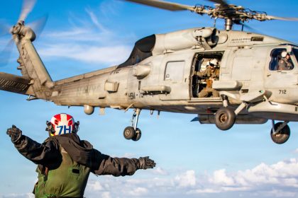 Trump responde si ve necesario un acuerdo con Irán para retirar sus tropas