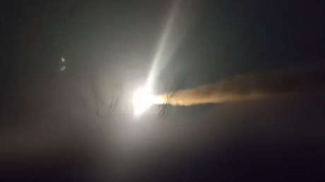 Irán afirma que atacó el portaviones Abraham Lincoln (VIDEO)