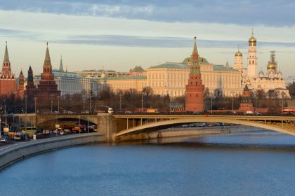 Kremlin: La UE ve la injerencia de Moscú en todas partes