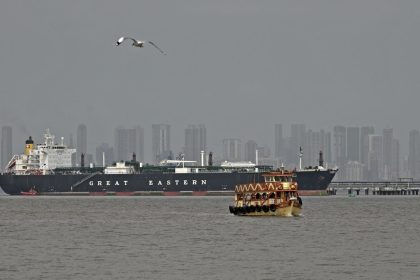 FT: Trump amenazó con detener suministro de armas a Ucrania si Europa no se une a la coalición en Ormuz