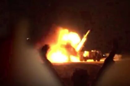 VIDEO: Irán lanza misiles contra el portaviones USS Abraham Lincoln