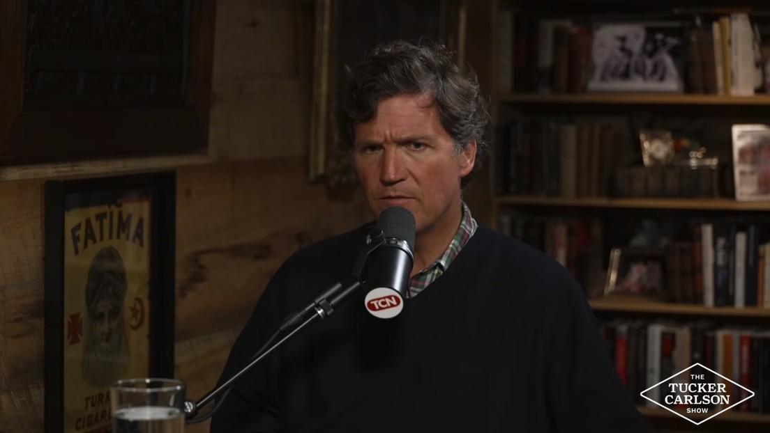 Tucker Carlson asegura que la guerra en Irán es el "fin del imperio estadounidense"