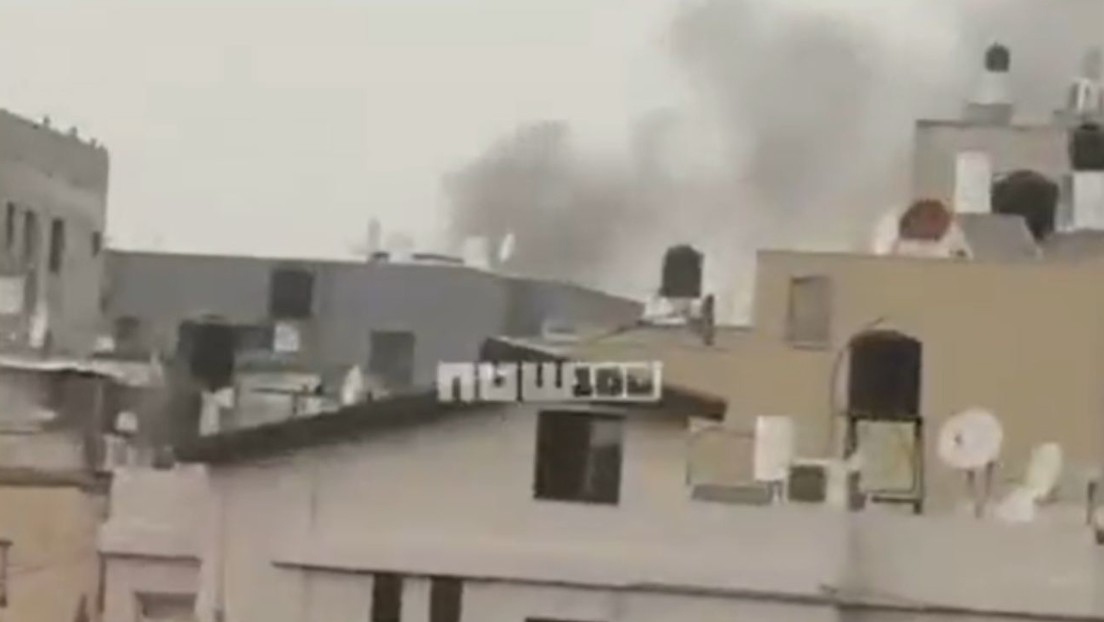 VIDEO: Columnas de humo tras misiles de represalia iraníes en Israel