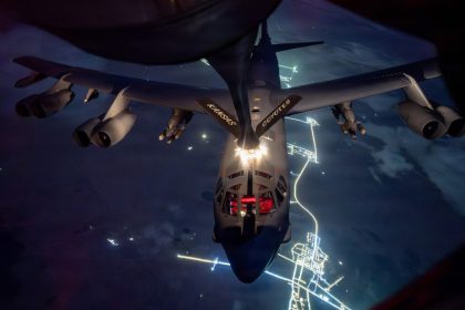 Lindsey Graham transmite el ultimátum de Trump a Irán y amenaza con "fuerza militar abrumadora"