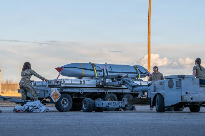 EE.UU. habría empleado casi todo su arsenal de misiles furtivos de largo alcance para la guerra con Irán