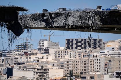 WSJ: Asesores de Trump le aconsejan bombardear infraestructura civil de Irán