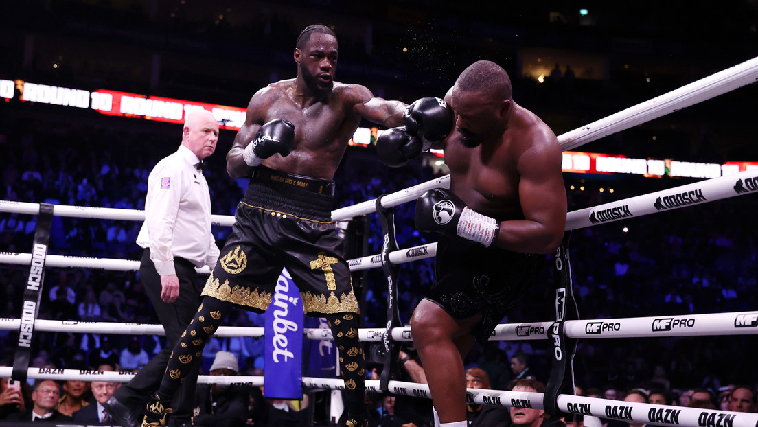 La frase de Deontay Wilder antes del brutal golpe que mandó a su rival a las cuerdas (VIDEO)