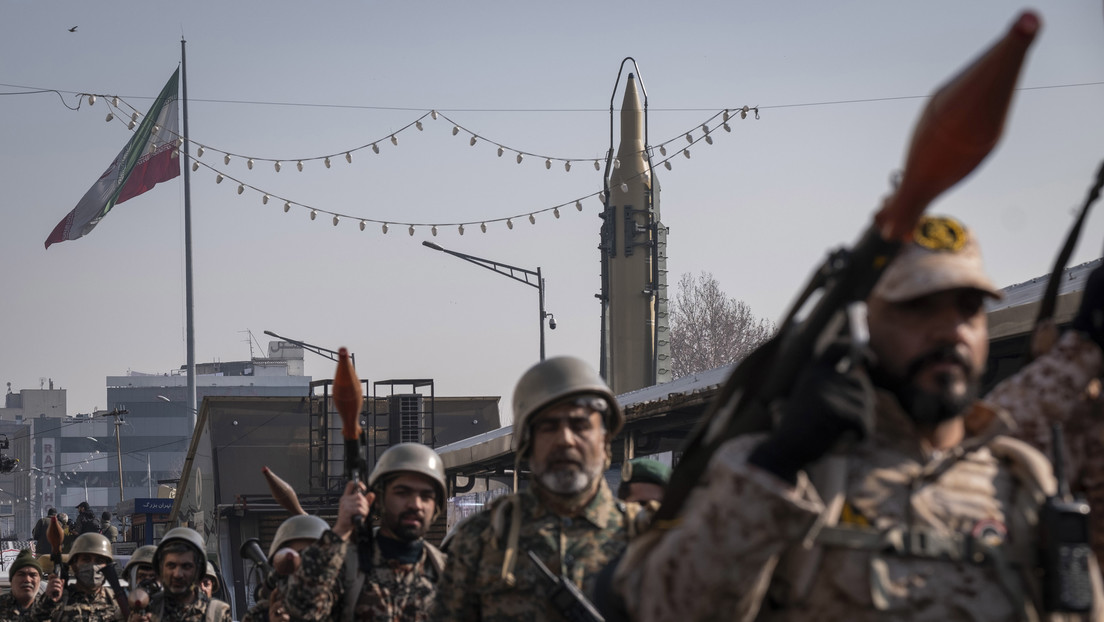 "Tuvieron suerte": Trump nombra el arma con la que Irán derribó el F-15 de EE.UU.