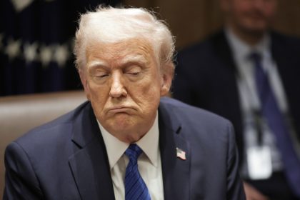 Trump: EE.UU. envió armas a los manifestantes iraníes a través de los kurdos, pero estos se las quedaron