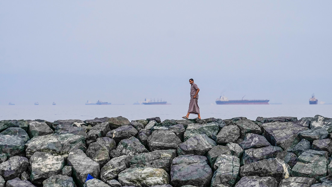 Medios: Ninguna nación estará exenta de tasas por tránsito en el estrecho de Ormuz