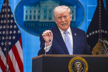 "¿Quién soltó al perro?": Embajada iraní compara a Trump con un "cavernícola de la Edad de Piedra"