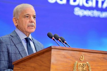 Primer ministro de Pakistán hace un llamado a Trump antes de que expire su ultimátum a Irán