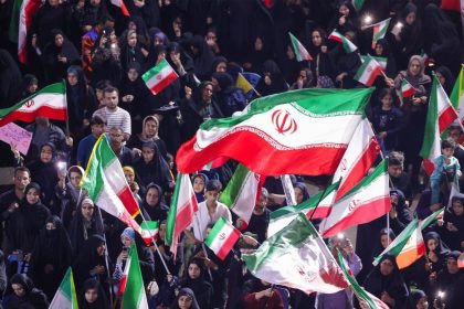 CBS revela detalles de posible alto al fuego negociado con Irán