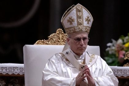 Papa León XIV se pronuncia sobre "la amenaza contra todo el pueblo de Irán"