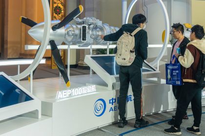 China realiza el primer vuelo de un avión no tripulado con motor de hidrógeno líquido de clase megavatio