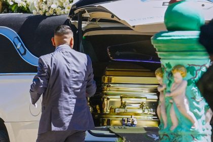 La muerte del líder del CJNG desata la fiebre por las 'urnas estilo Mencho'