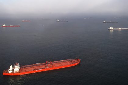 "No hay ningún plan": Tucker Carlson sobre los intentos de EE.UU. de desbloquear Ormuz