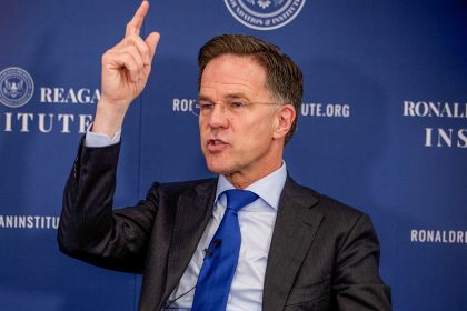 Rutte sobre Trump: "Percibí su decepción al sentir que demasiados aliados no estaban de su lado"