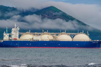 FT: La UE aumenta las importaciones de gas natural licuado ruso
