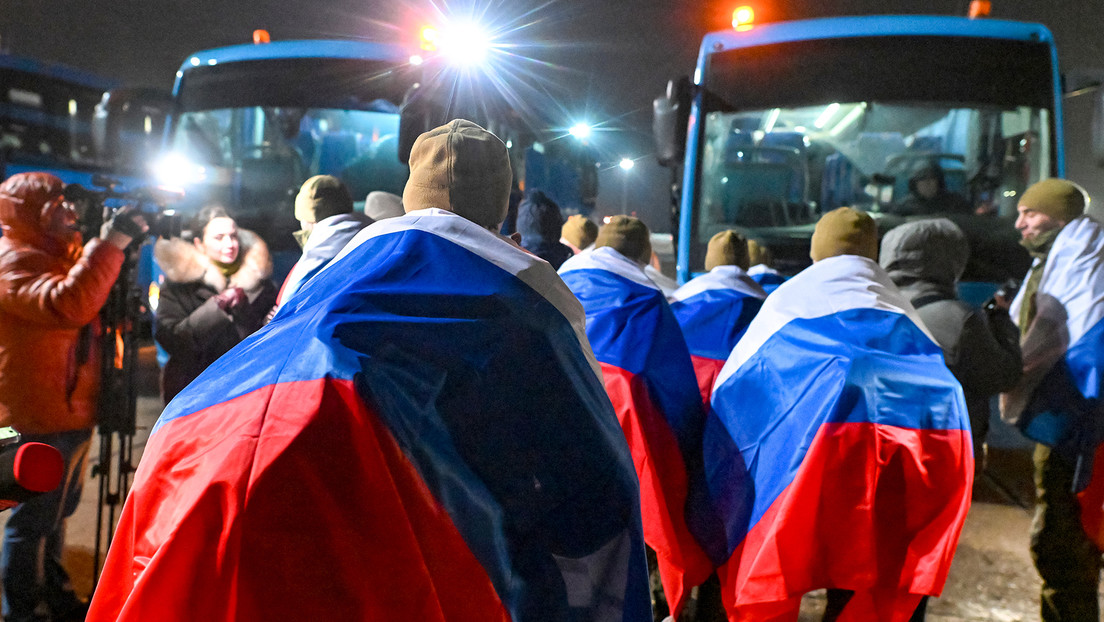 Rusia y Ucrania realizan un intercambio de prisioneros con motivo de la Pascua