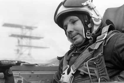 Dos segundos, globo y misterioso culpable: las incógnitas detrás de la muerte de Gagarin en la catástrofe del siglo