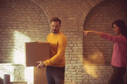 VIDEO: Fingió quedarse sin trabajo y la reacción de su novia lo dejó boquiabierto