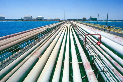 Arabia Saudita restablece el crucial oleoducto Este-Oeste tras el ataque