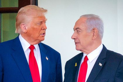 "El problema no es solo Trump": Tucker Carlson habla de la influencia de Israel sobre EE.UU.