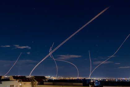 Irán perfora cada vez más agujeros en la Cúpula de Hierro israelí