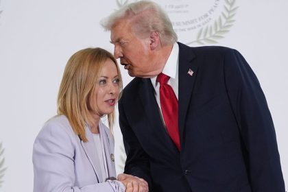 El dardo de Meloni a Trump por sus dichos contra el papa León XIV: "Son inaceptables"