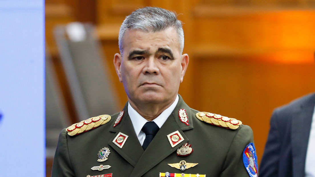 Delcy Rodríguez anuncia el nuevo cargo de Padrino López