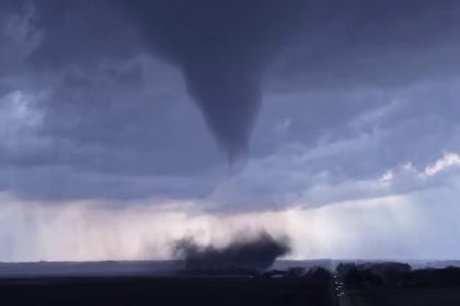VIDEO: Dos tornados irrumpen en Minnesota y activan alerta en EE.UU.