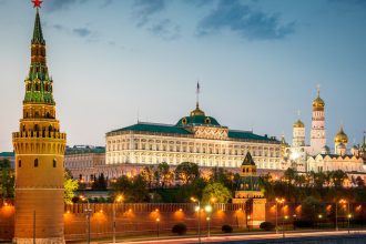 Kremlin: Rusia se mantiene dispuesta a recibir el uranio enriquecido de Irán