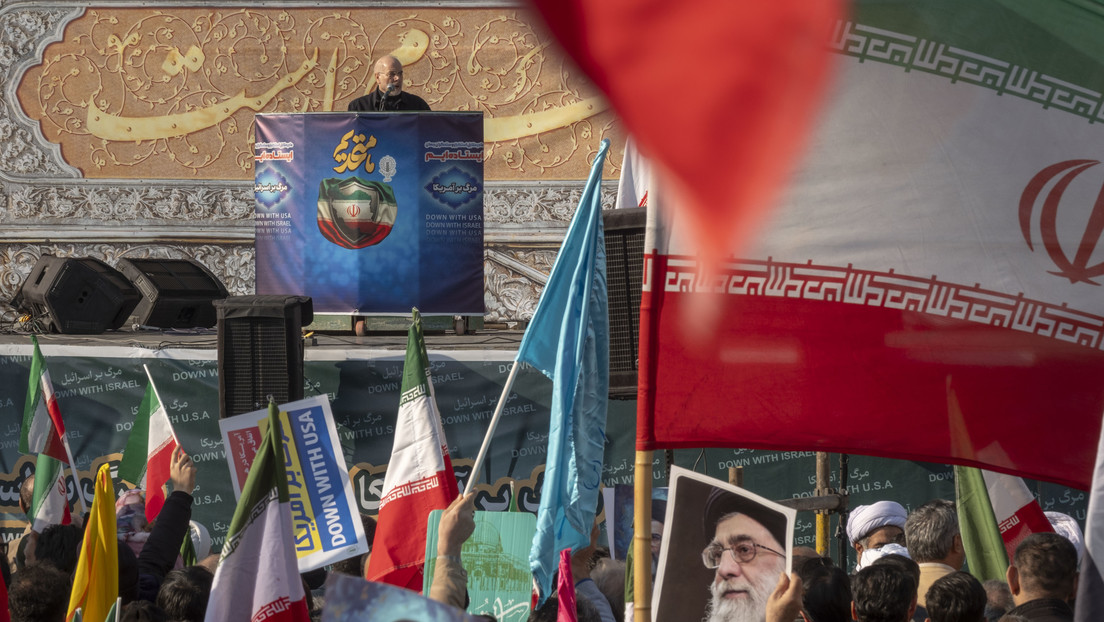 Irán insta a EE.UU. a cambiar de rumbo y a abandonar "el error de 'Israel primero'"