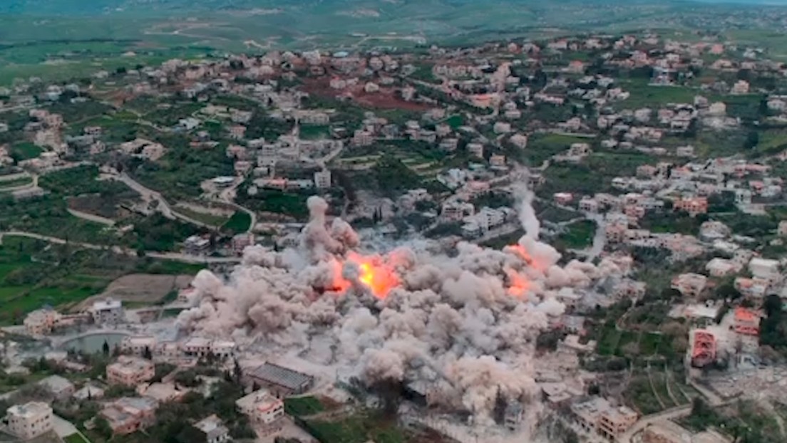 VIDEO: Israel bombardea "70 infraestructuras en un minuto" en el Líbano