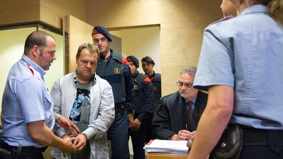 El asesino serial de 11 ancianos inicia su transición a mujer en una cárcel española