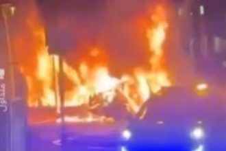 VIDEO: Hezbolá ataca una ciudad israelí horas antes de la tregua