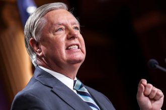 Lindsey Graham exige un "cambio de régimen" en el Ejército del Líbano