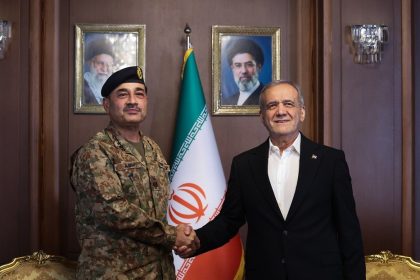 Qué gana Pakistán al mediar entre EE.UU. e Irán