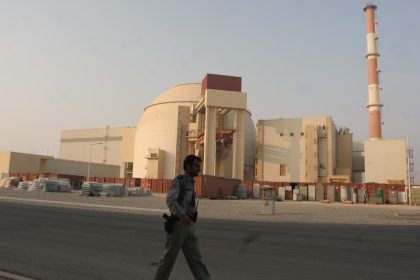 Cancillería de Irán: El uranio no será transferido a ningún otro sitio "bajo ninguna circunstancia"