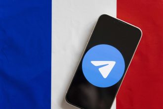 El jefe de Telegram arremete contra Macron y denuncia una campaña contra los "derechos digitales"