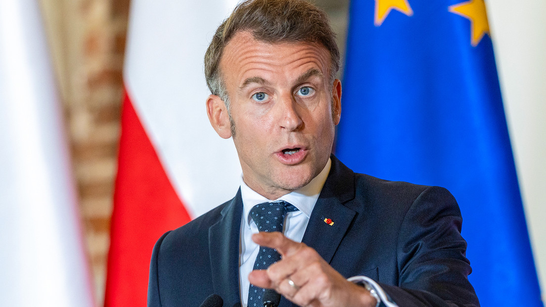 Macron califica de "error por ambas partes" el bloqueo del estrecho de Ormuz