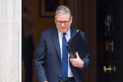 Enviado del Kremlin nombra lo 'único' que puede ayudar a Starmer y al Reino Unido